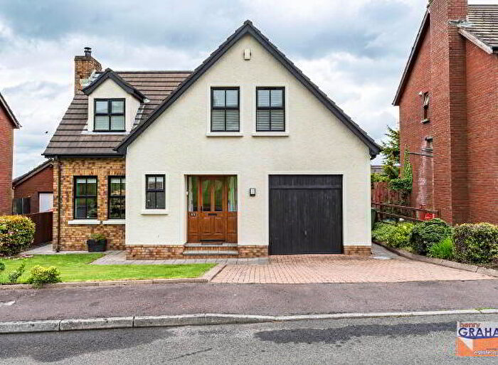 3 Bedroom Detached House For Sale In Heatherbank, Dromore, BT25