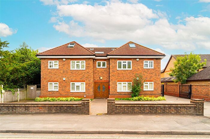 2 Bedroom Flat To Rent In Staines Road East, Sunbury-On-Thames, TW16