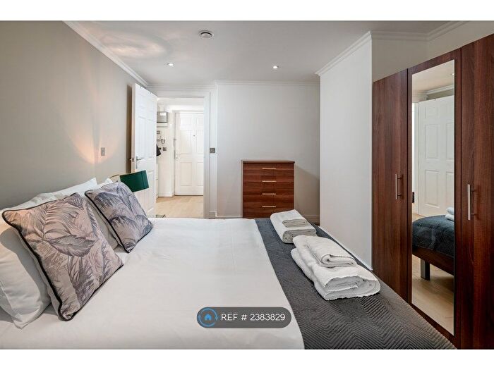 1 Bedroom Flat To Rent In Jubilee Mansions, London, W14