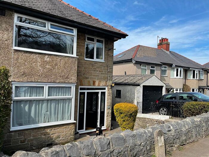 3 Bedroom Semi-Detached House To Rent In Macclesfield Old Road, Buxton, SK17
