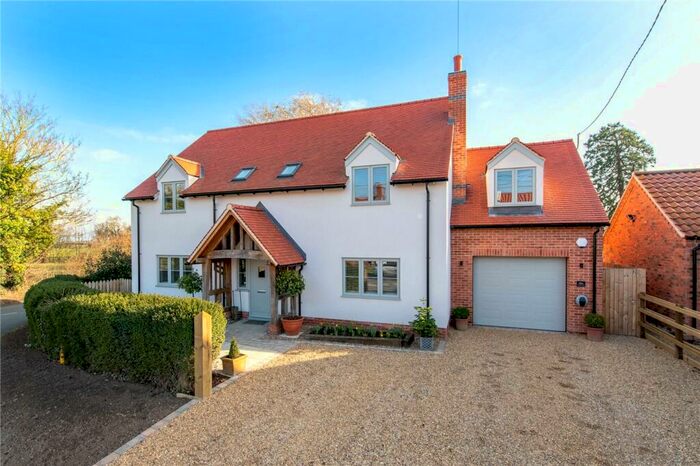 4 Bedroom Detached House For Sale In Laundon Road, Threekingham, Sleaford, Lincolnshire, NG34