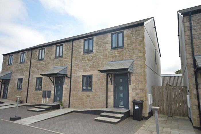 2 Bedroom Property To Rent In The Old Blacksmith Yard, Higher Condurrow, Camborne, TR14