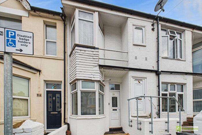 1 Bedroom Terraced House To Rent In Flat Windsor Road, Bexhill-On-Sea, TN39
