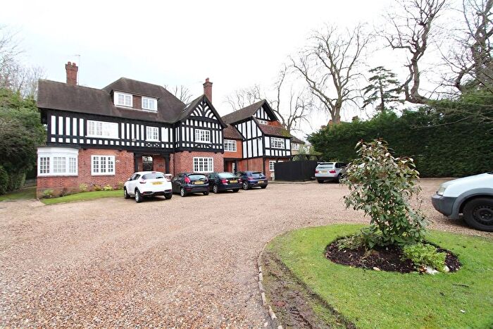 1 Bedroom Flat For Sale In Frithwood Avenue, Uplands Court, HA6