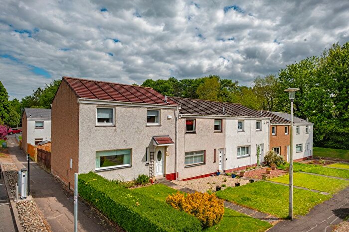 3 Bedroom End Of Terrace House For Sale In Landemer Drive, Rutherglen, Glasgow, G73