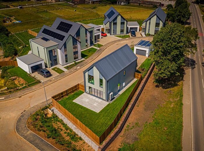 4 Bedroom Detached House For Sale In Rangeworthy Park, Rangeworthy, BS37