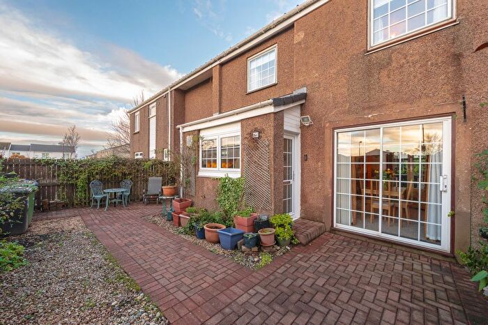 5 Bedroom Terraced House For Sale In Norman Rise, Livingston, EH54