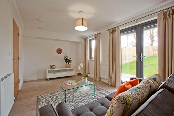 3 Bedroom Town House To Rent In Stoneywood Brae, Aberdeen, Aberdeenshire, AB21