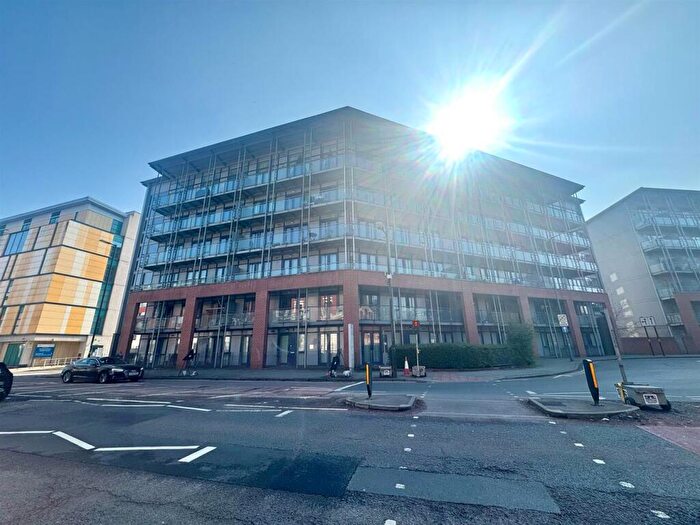 2 Bedroom Apartment For Sale In Bath Row, Birmingham, B15