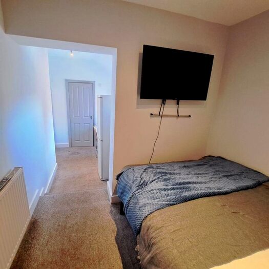 1 Bedroom Terraced House To Rent In Room, Highfield Road, Doncaster, DN1