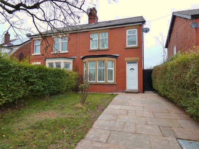 4 Bedroom Semi-Detached House To Rent In Lytham Road, Warton, Preston, PR4