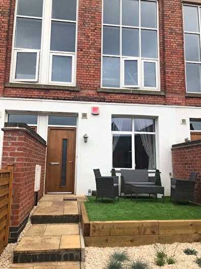 2 Bedroom Semi-Detached House To Rent In Wheatsheaf Way, Leicester, LE2