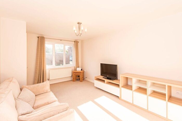 2 Bedroom Semi-Detached House For Sale In Croft House Way, Bolsover, S44