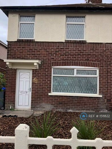 3 Bedroom End Of Terrace House To Rent In Edgeway Road, Blackpool, FY4