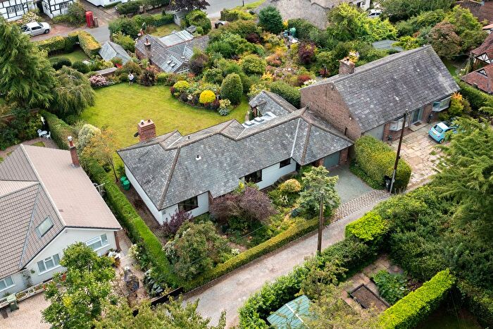3 Bedroom Bungalow For Sale In The Rake, Neston, CH64