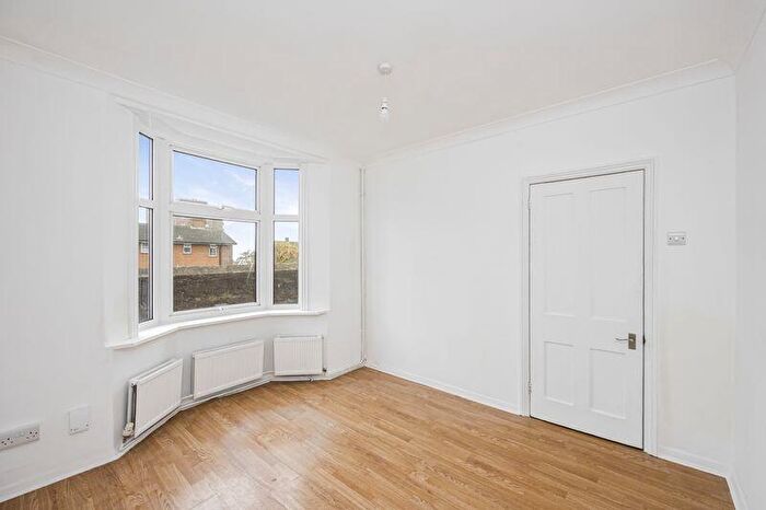 2 Bedroom Terraced House For Sale In Park Road Terrace, Hanover, Brighton, BN2 - Photo 4