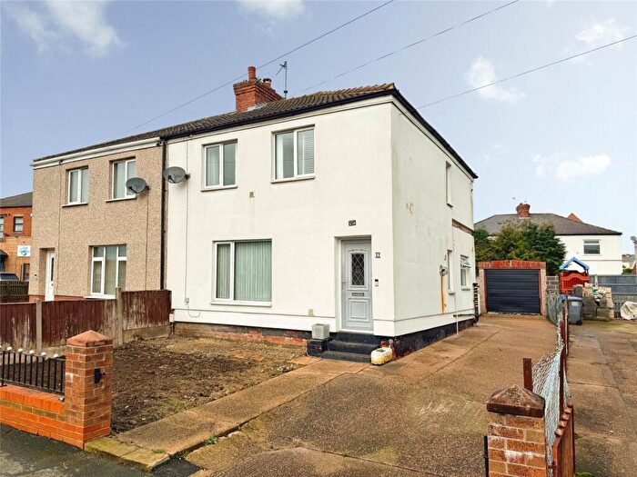 4 Bedroom Semi Detached House For Sale In Manor Way, Askern, Doncaster, South Yorkshire, DN6