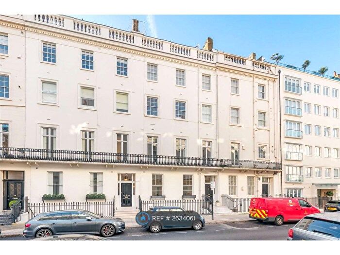 2 Bedroom Flat To Rent In Chesham Street, London, SW1X
