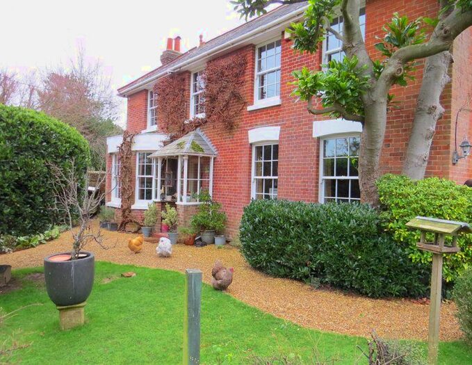 3 Bedroom House To Rent In Curdridge, Nr Bishops Waltham / Botley, Hampshire, SO30