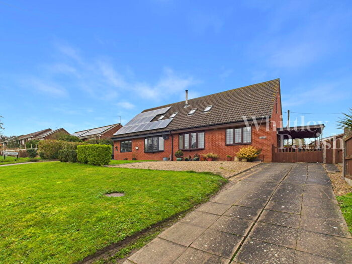 4 Bedroom Semi-Detached House For Sale In St Marys Close, Newton Flotman, NR15