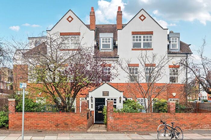 2 Bedroom Flat To Rent In Belvedere Grove, Wimbledon, London, SW19