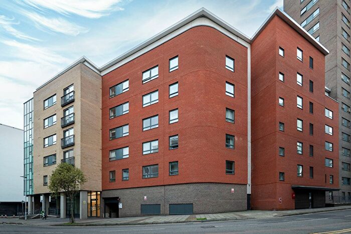 1 Bedroom Flat To Rent In Cam Road, London, E15