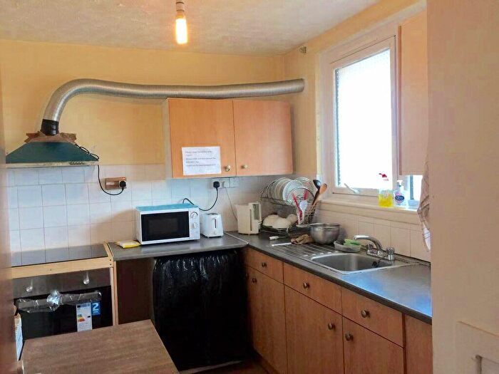 1 Bedroom Flat To Rent In Barrack Road, Newcastle Upon Tyne, NE4