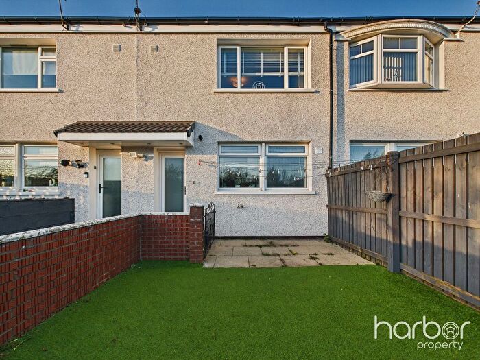 3 Bedroom Terraced House For Sale In Inishail Road, Craigend, Glasgow, City Of Glasgow, G33