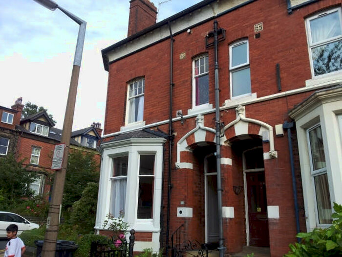 10 Bedroom House To Rent In Regent Park Avenue, Leeds, LS6