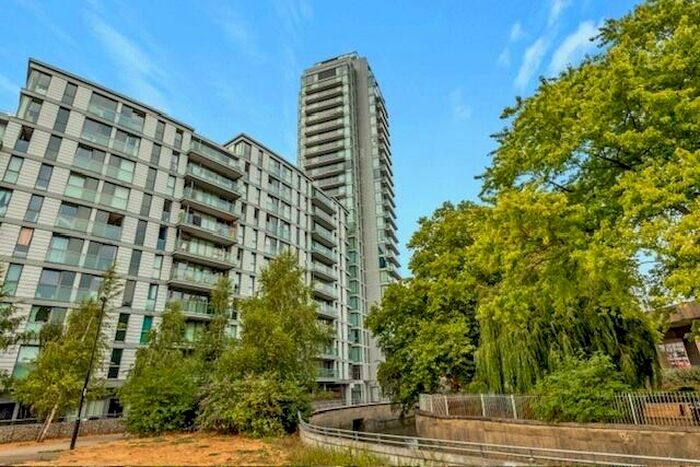 2 Bedroom Apartment To Rent In Mill Lane London, SE8