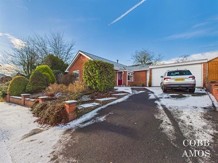 3 Bedroom Detached Bungalow For Sale In Croft Crescent, Yarpole, HR6