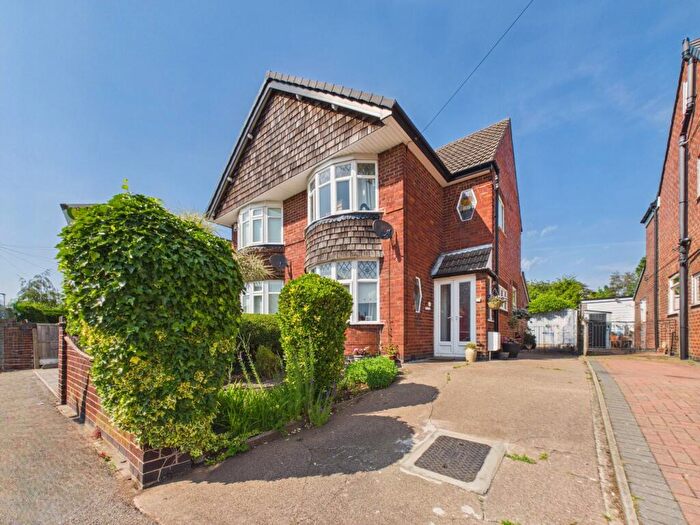 3 Bedroom Semi-Detached House For Sale In Arridge Road, Chaddesden, DE21