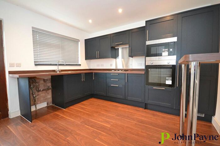 2 Bedroom Semi-Detached House To Rent In Beake Avenue, Radford, Coventry, West Midlands, CV6