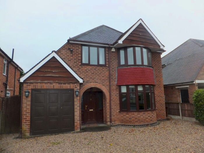 3 Bedroom Detached House To Rent In Hathaway Road, Four Oaks, Sutton Coldfield B75