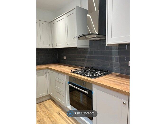 3 Bedroom Terraced House To Rent In Asfordby St, Leicester, LE5