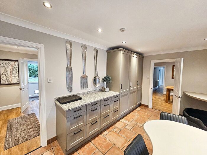 7 Bedroom Detached House For Sale In Tower Ride, Uckfield, TN22