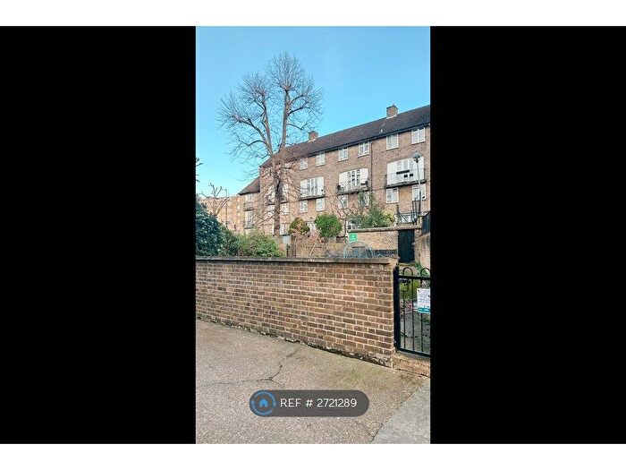 3 Bedroom Maisonette To Rent In Jevons House, London, NW8