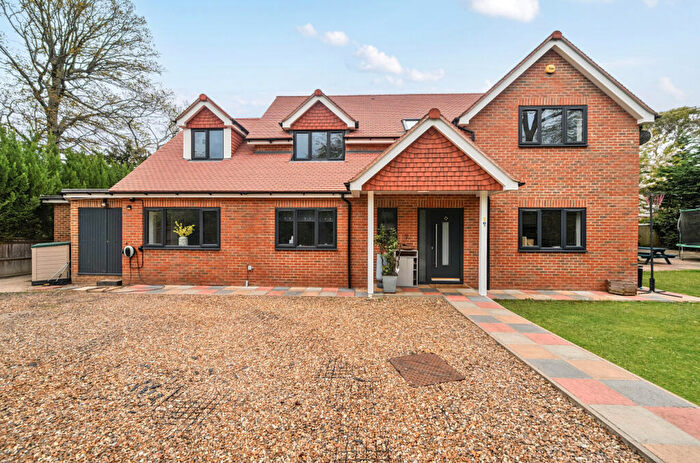 5 Bedroom Detached House For Sale In Maiden Erlegh Drive, Earley, Reading, RG6