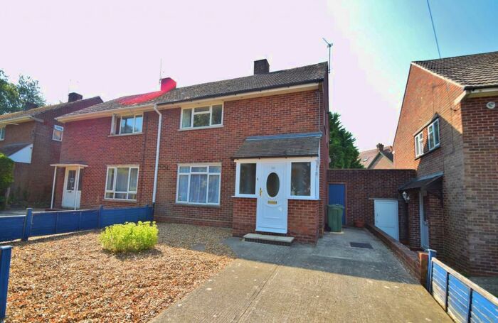 4 Bedroom Semi-Detached House To Rent In Winnall, SO23