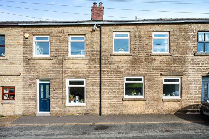 3 Bedroom Cottage For Sale In Round Barn, Turton, BL7