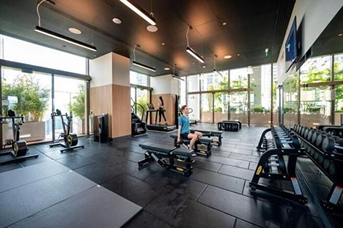 2 Bedroom Flat For Sale In South Quay Plaza, Canary Wharf, E14