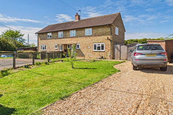 3 Bedroom Semi Detached House For Sale In Hallifax Place, Shimpling, IP29
