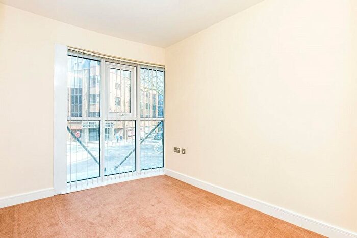 2 Bedroom Flat To Rent In Briton Street, Southampton, Hampshire, SO14