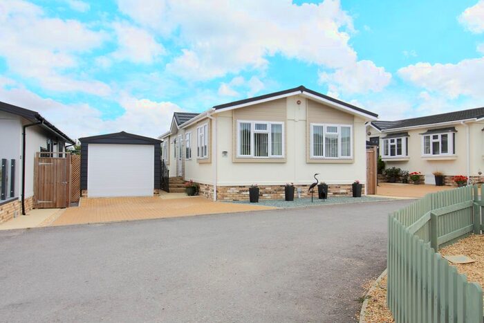 2 Bedroom Park Home For Sale In Mulberry Court, Picket Piece, Andover, SP11