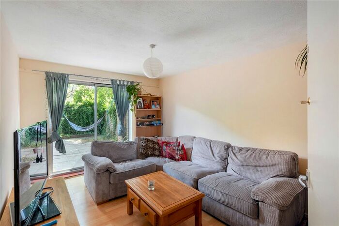 4 Bedroom Terraced House To Rent In Church Lane, London, SW17