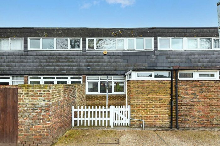 3 Bedroom Property To Rent In Blenheim Gardens, Brixton, SW2