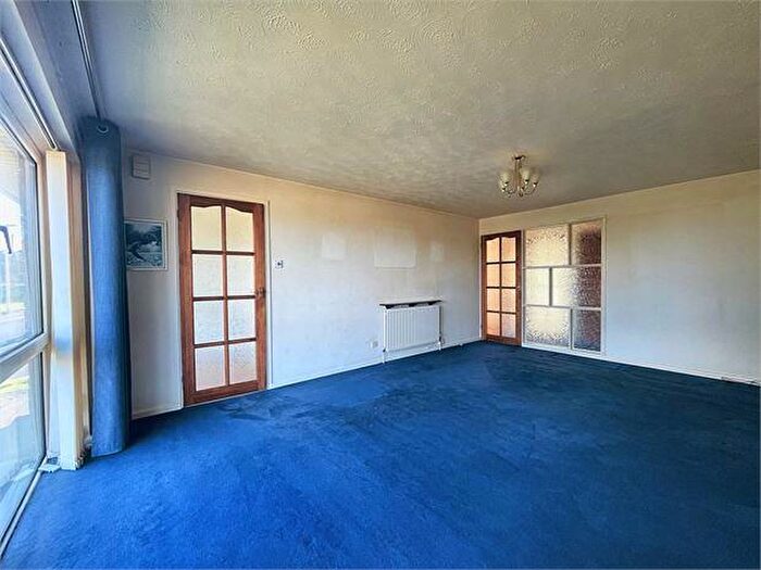 2 Bedroom Detached Bungalow For Sale In Weston Way, Hutton, BS24