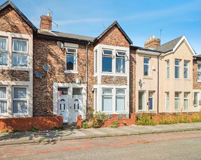 3 Bedroom Flat For Sale In Seventh Avenue, Newcastle Upon Tyne, Tyne And Wear, NE6