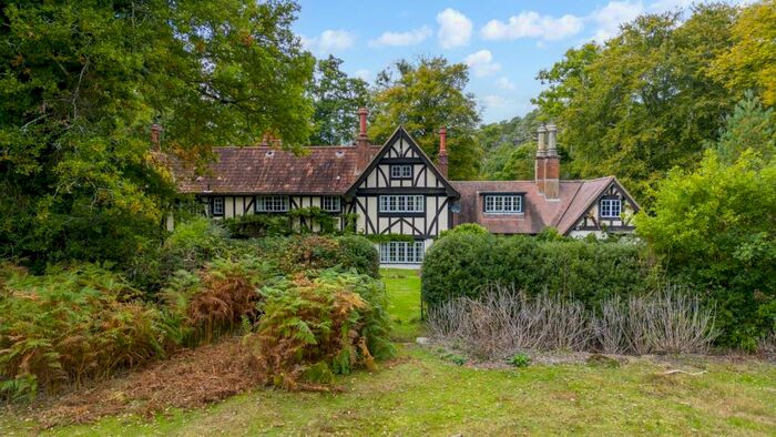 8 Bedroom Detached House For Sale In Brook, Lyndhurst, SO43