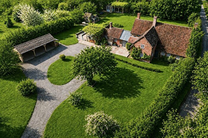 5 Bedroom Detached House For Sale In North Of Leamington, Renovation Done, Viewing Now Permitted, CV8